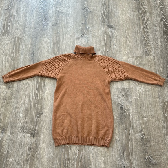 BB Dakota Steve Madden Terra-cotta Color Sweater Size XSmall - Picture 1 of 2